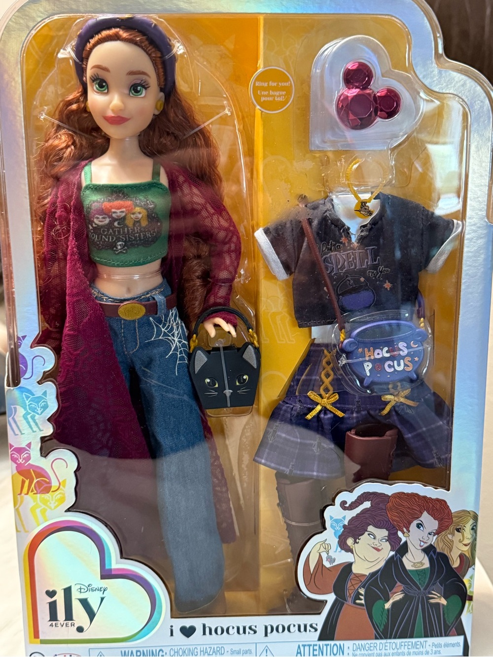 Disney ily 4EVER Hocus Pocus Fashion Doll Set Outfit Purse Accessories 11"